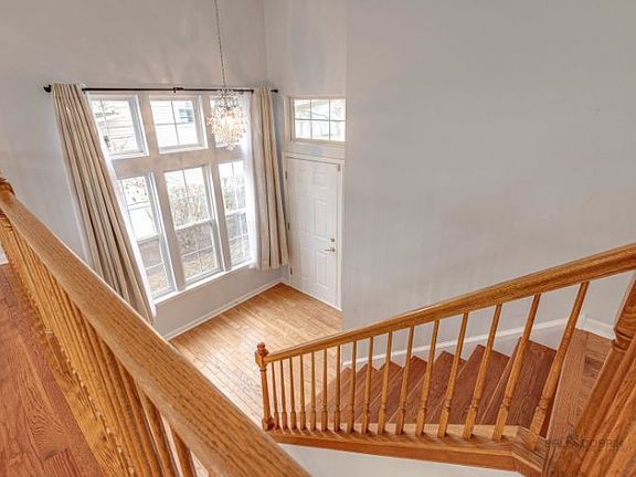 5th image of 2426 Madiera Ln Unit 21-242