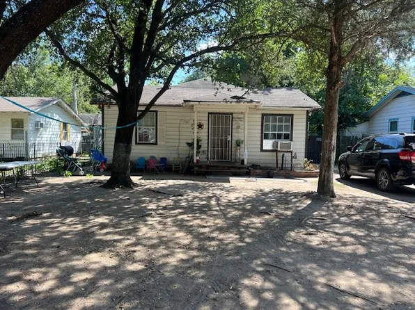 9030 Quinn St, Dallas, TX 75217