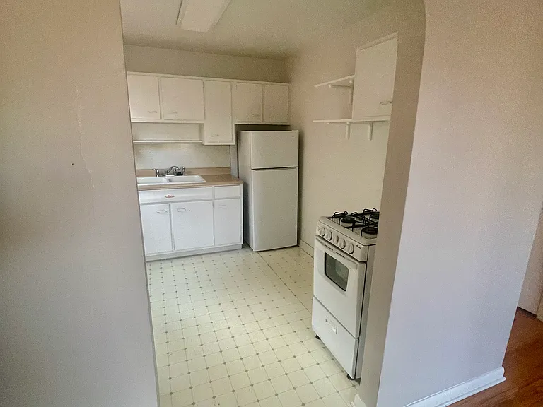 1437 Clayton St #3 — Photo 8