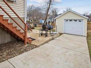 7724 Snowden Ave, Saint Louis, MO