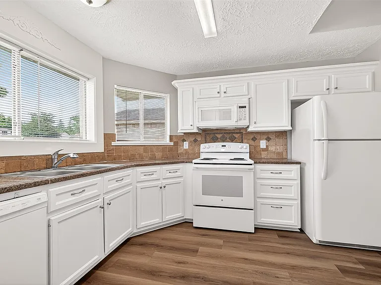 13215 Vista Oro Dr — Photo 12
