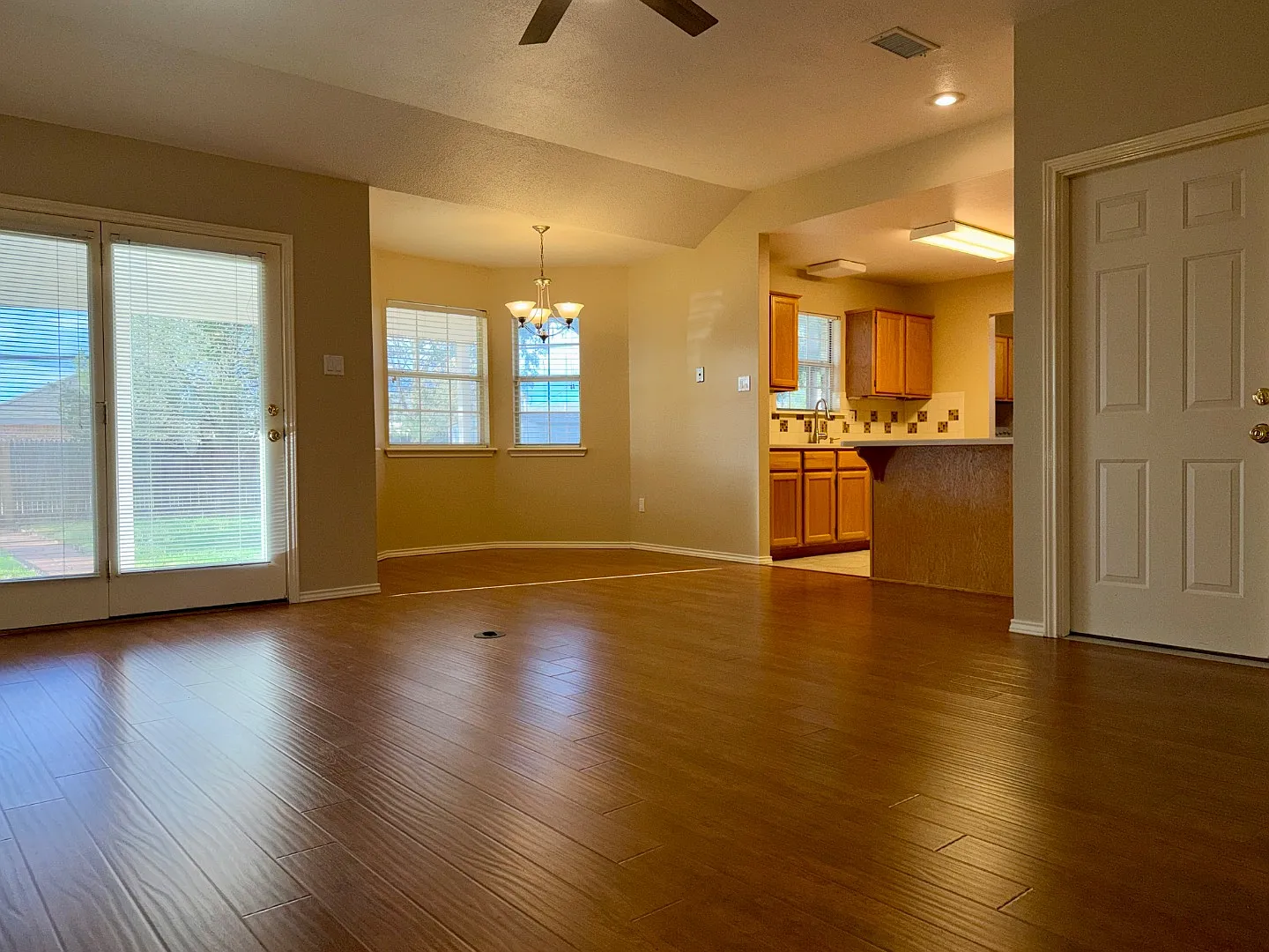 2501 Fred Daugherty Ave — Photo 3