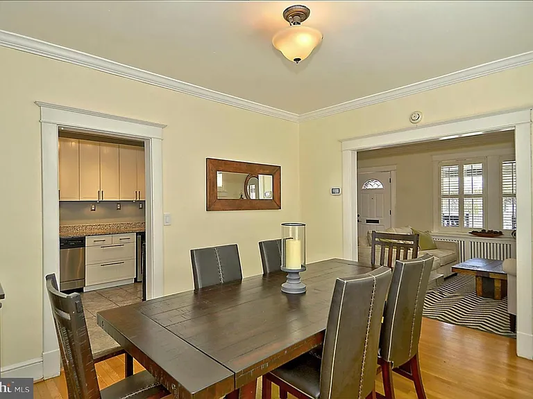 3610 24th St NE — Photo 11
