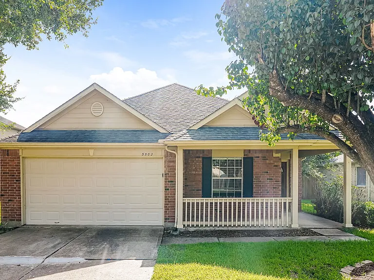 3502 Wheatmeadow Ln — Photo 1