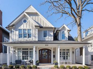 808 Lincoln Ave, Winnetka, IL 60093