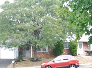 231 Red Haven Dr, North Wales, PA 19454