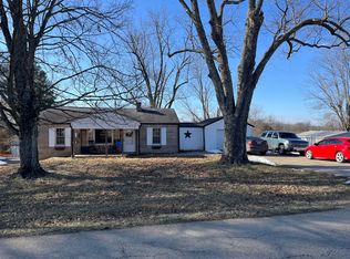 418 E Adair St, Owenton, KY 40359