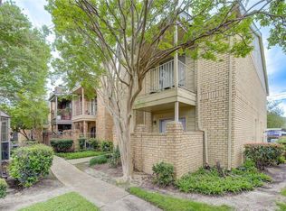 1515 Sandy Springs Rd APT 1808, Houston, TX 77042