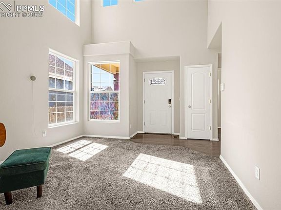 5th image of 2261 Springside Dr