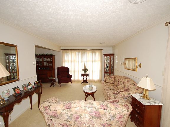 5th image of 4135 Arden Blvd