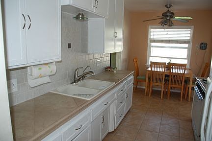 3rd image of 254 N Lang Ave