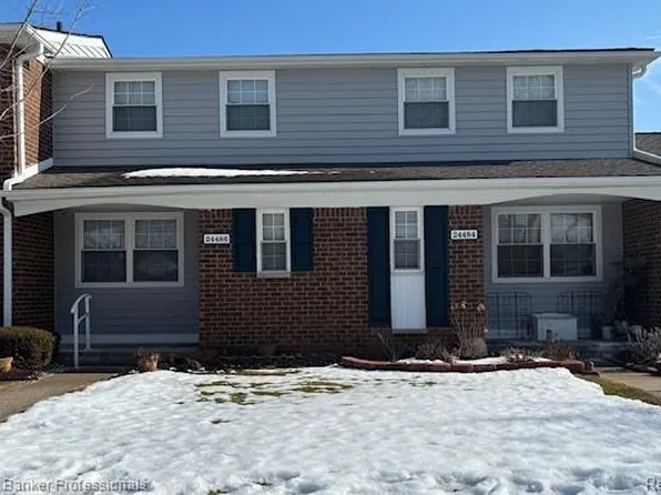 24486 Olde Orchard St, Novi, MI 48375