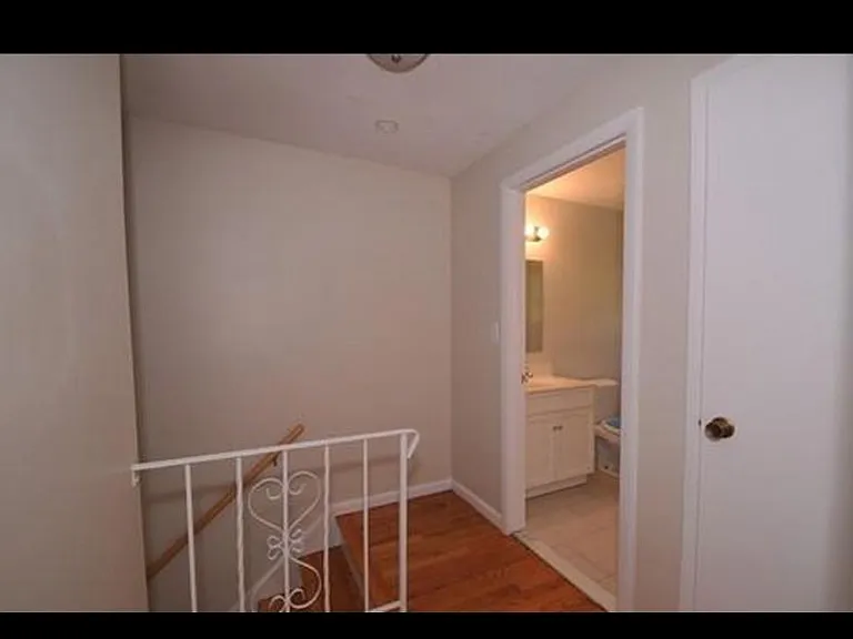 176 Winthrop St #176 — Photo 7