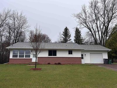 2140 HIGH STREET, Wisconsin Rapids, WI, 54495