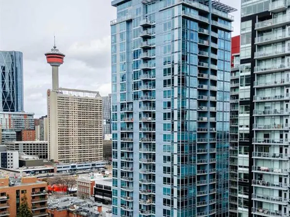 211 NW 13th Ave SW #242V, Calgary, AB T2E 1B8