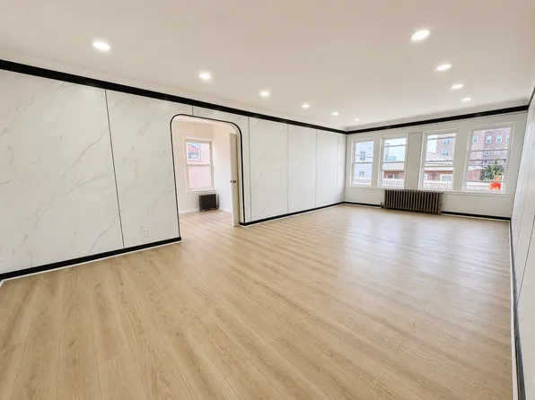 (undisclosed Address), Brooklyn, NY 11235
