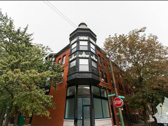 3rd image of 1206 W Wrightwood Ave #12082