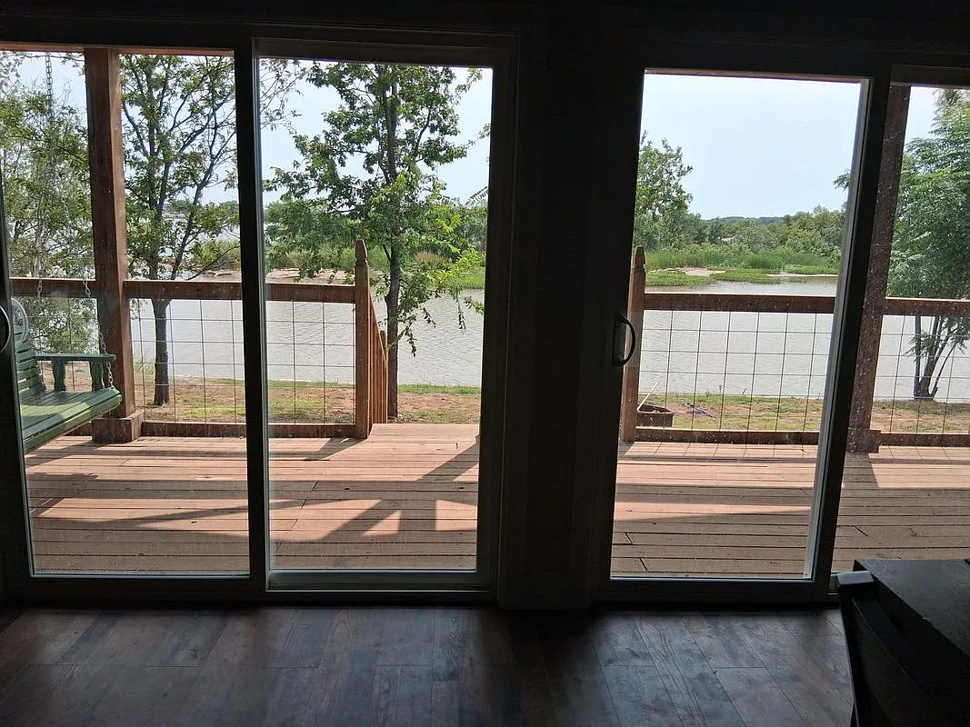 2 bed, 2.0 bath, 1525 sqft, $3,000 — Photo 3