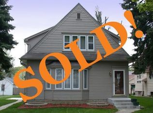 6115 W Locust St, Milwaukee, WI 53210