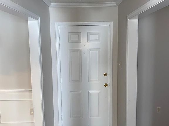 5th image of 7297 Newling Ln