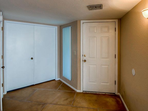 5th image of 1849 W Leticia Ln