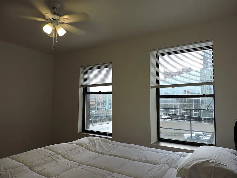 309 Sycamore Street Apartments — Photo 16