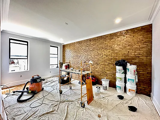 Rented by Zjama Realty Corp | media 7