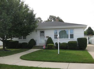 1913 25th St, Kenosha, WI 53140