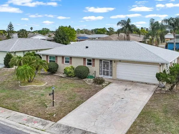 656 Fort Duquesna Dr, Sun City Center, FL 33573