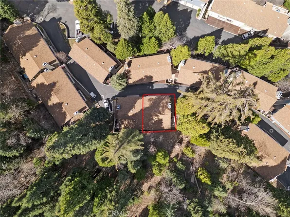 315 Canyon Crest Ln, Lake Arrowhead, CA 92352