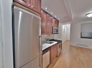 749 9th Ave #402, New York, NY 10019