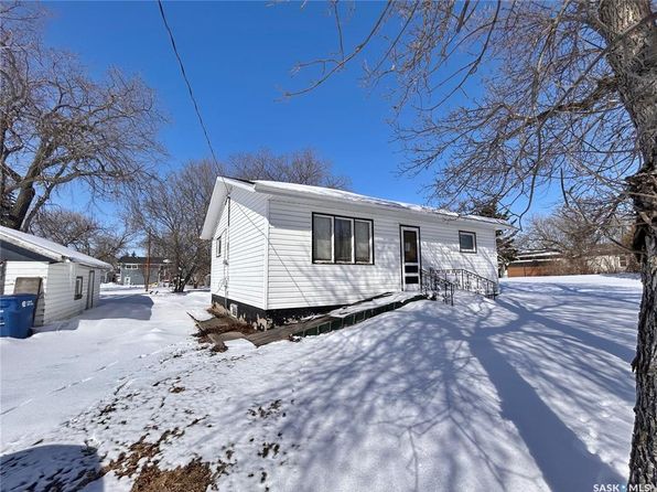 316 2nd AVENUE N, Wapella, SK S0G 4Z0
