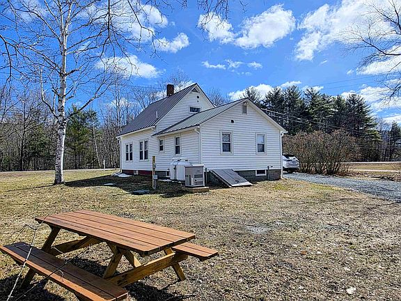 5th image of 222 Woodsville Road