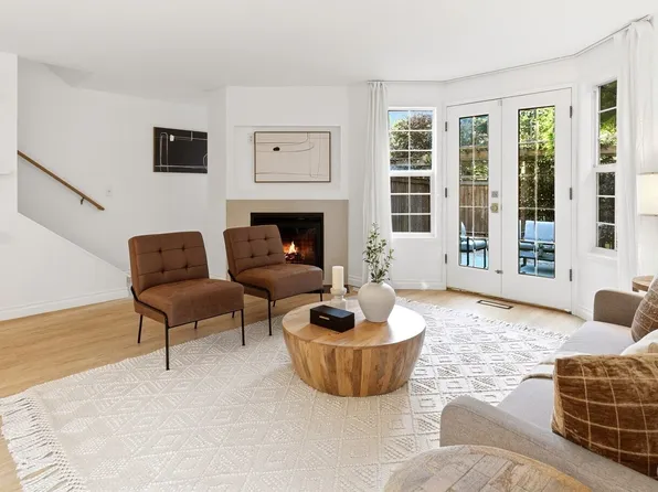 10273 NE 129th Lane, Kirkland, WA 98034