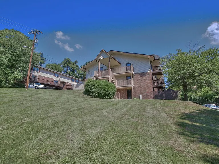 500 Paragon Mills Rd #M18 — Photo 14