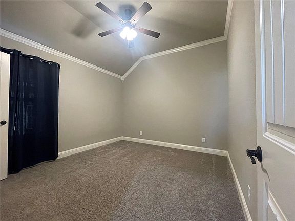 4th image of 3309 White Horse Ct
