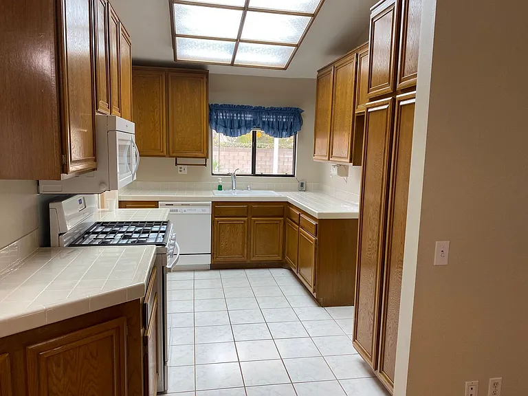 3611 Kim Ct — Photo 9