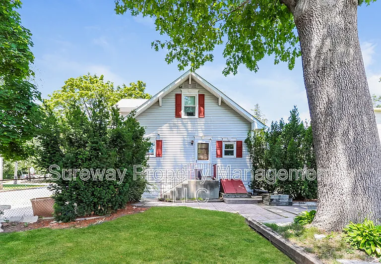 201 E Linden Ave — Photo 14