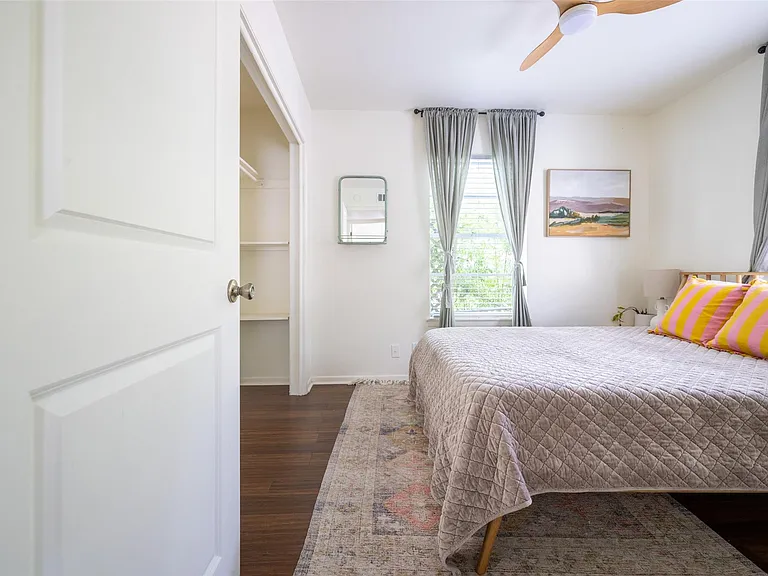 4811 Shoalwood Ave #A — Photo 23
