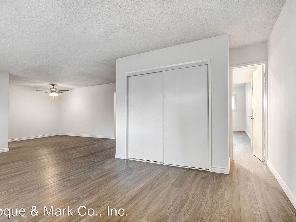 1st image of 1037 10th St APT 305
