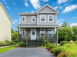 33 Marshall St, Dartmouth, NS B2X0A7
