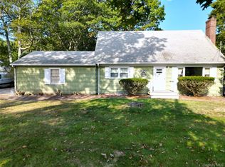 121 Aspatuck Road, Westhampton Beach, NY 11978
