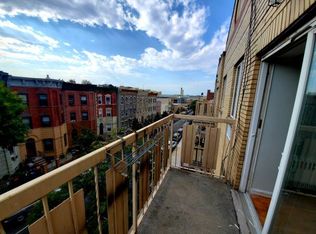 253 E 57th St, Brooklyn, NY 11203