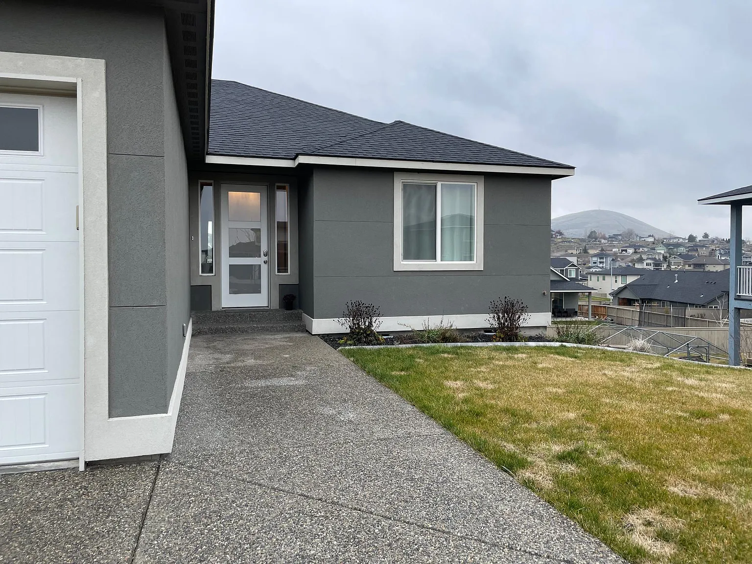 3 bed, 1785 sqft, $2,750 — Photo 2