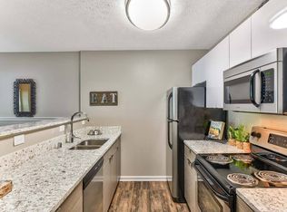 251 Chippendale Cir #1438, Lexington, KY 40517
