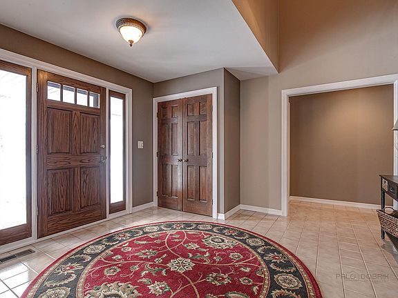 5th image of 4650 Celano Dr