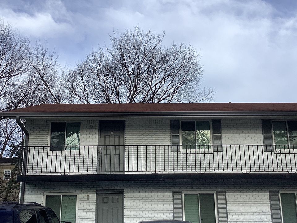 2nd image of 412 Cassville Rd #16