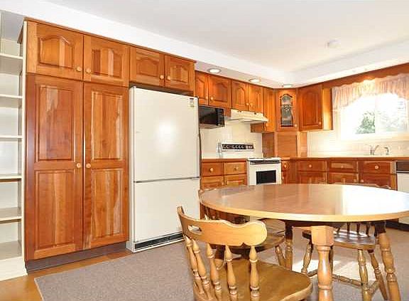 5th image of 63 Brentwood Ln