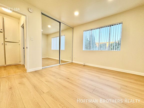 3rd image of 5613 Fulcher Ave #13