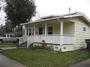 5th image of 4025 55th St